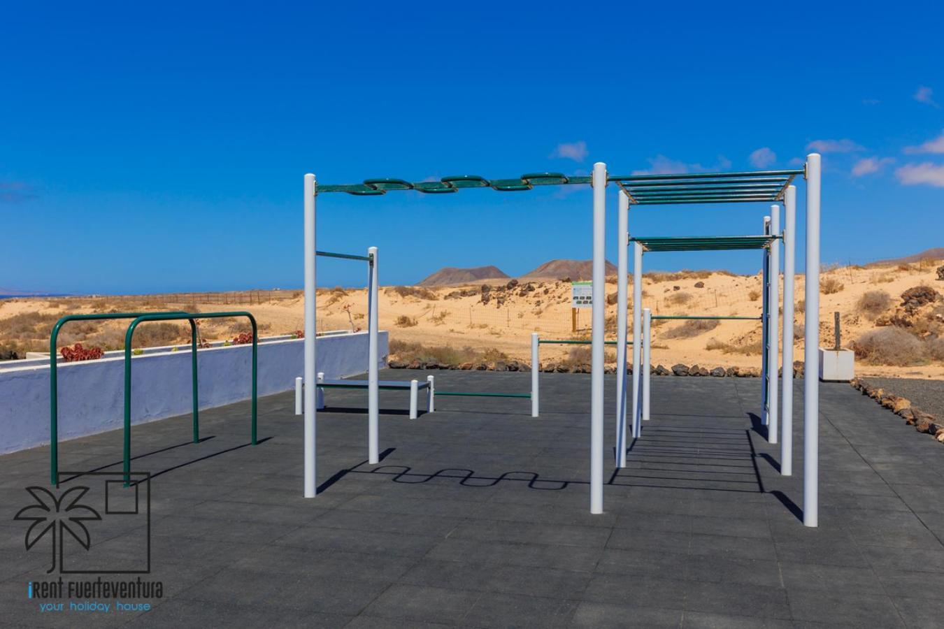 Casa De Los Viajeros Majanicho Irent Fuerteventura Villa Corralejo Exterior photo