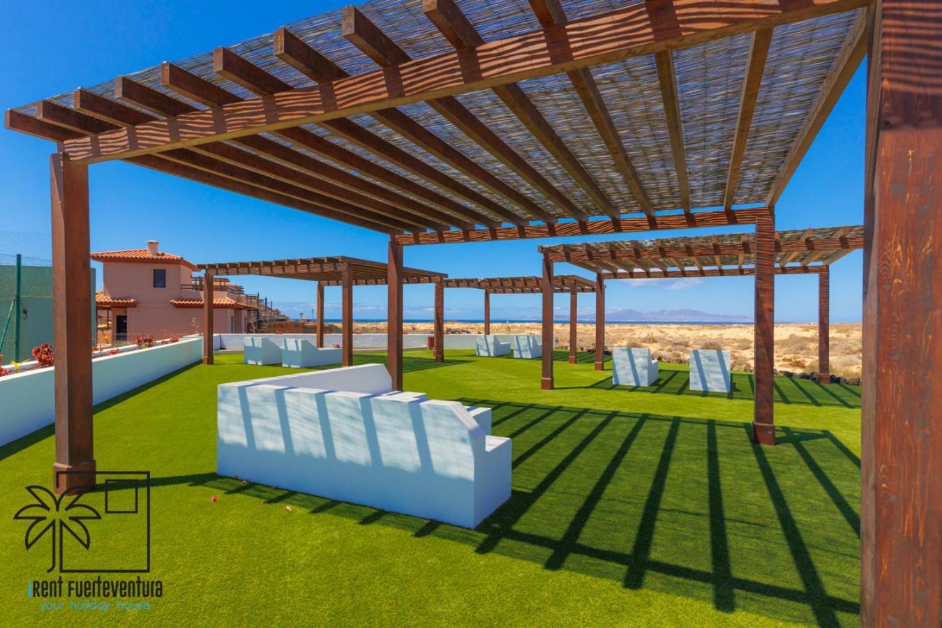 Casa De Los Viajeros Majanicho Irent Fuerteventura Villa Corralejo Exterior photo